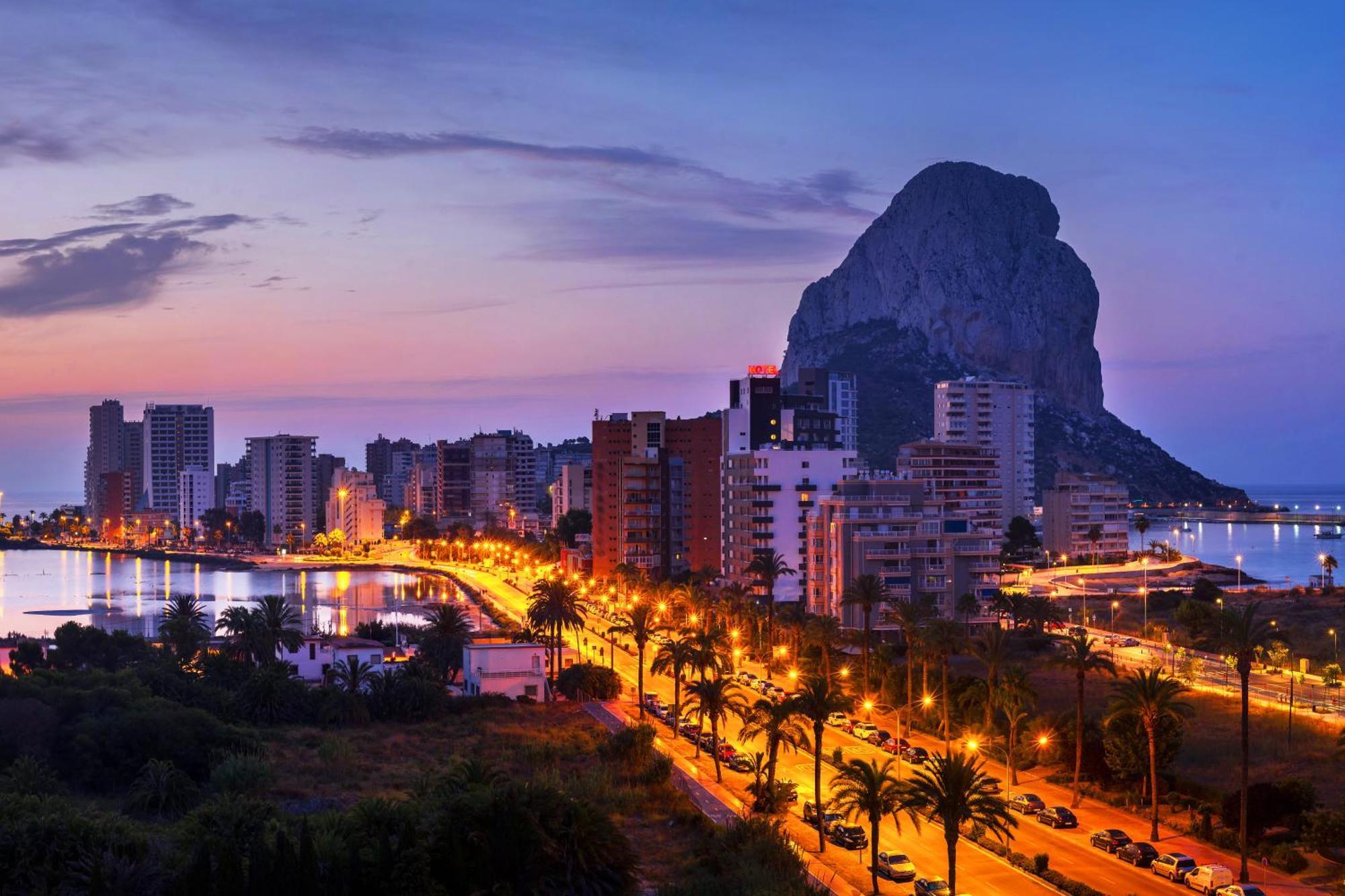 Casa Sunrise - Costa Blanca House With Rooftop, 5 Swimming Pools And Panoramic Sea- And Views At Penon De Ifach Кальпе Екстер'єр фото