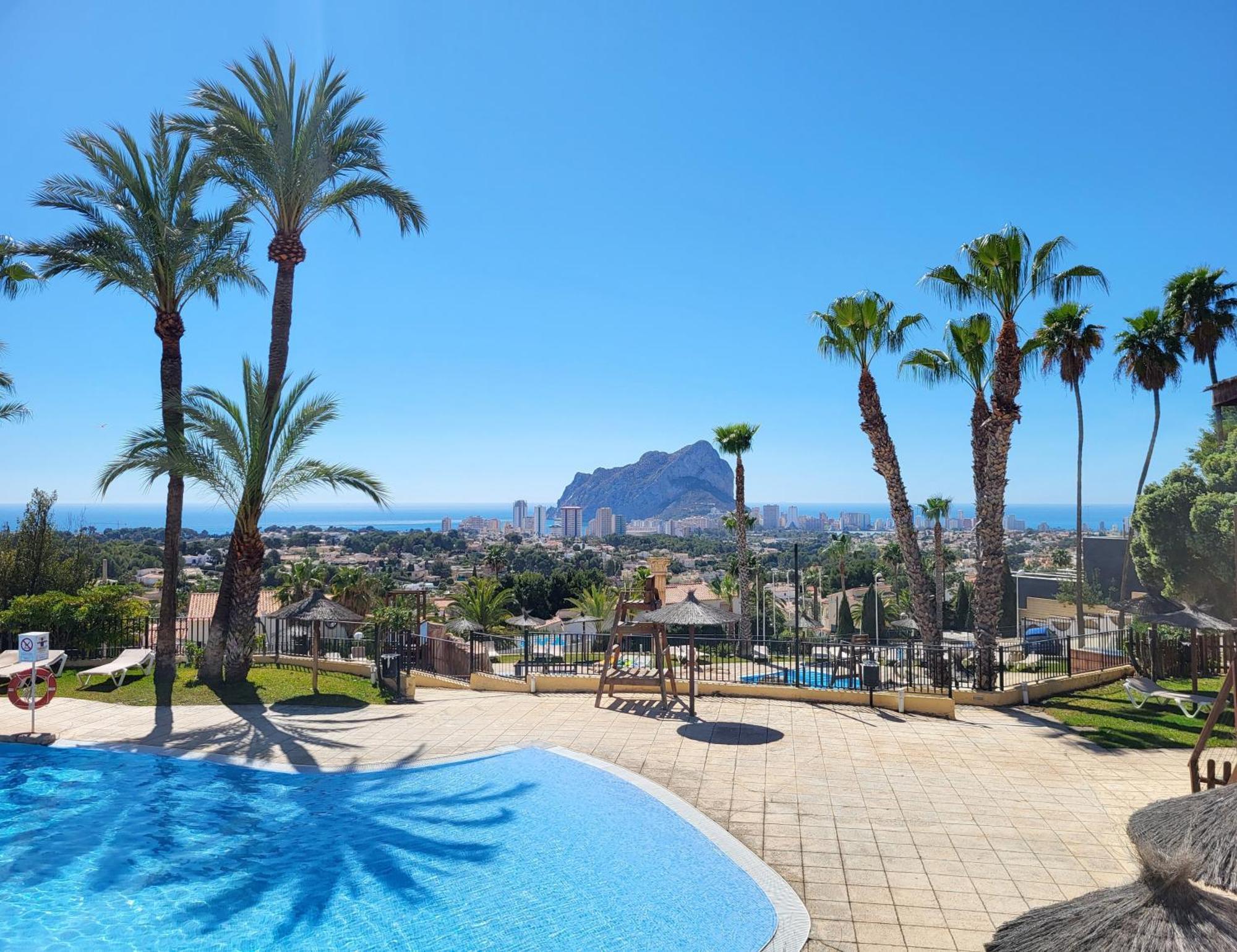 Casa Sunrise - Costa Blanca House With Rooftop, 5 Swimming Pools And Panoramic Sea- And Views At Penon De Ifach Кальпе Екстер'єр фото
